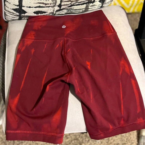 **BRAND NWT LuLulemon Wunder Under Shorts** - Picture 7 of 7